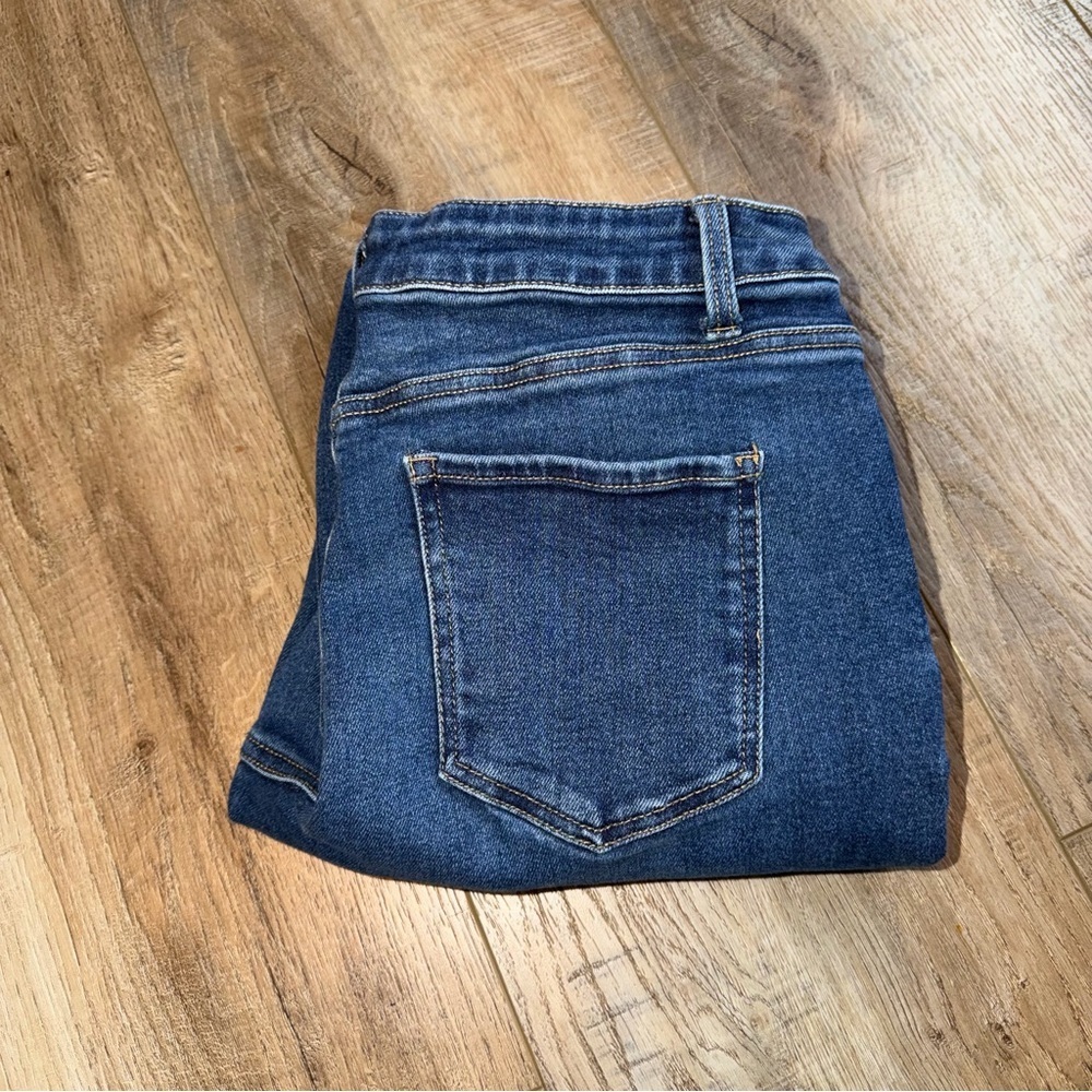 Time and Tru Dark wash straight leg Jeans size 12